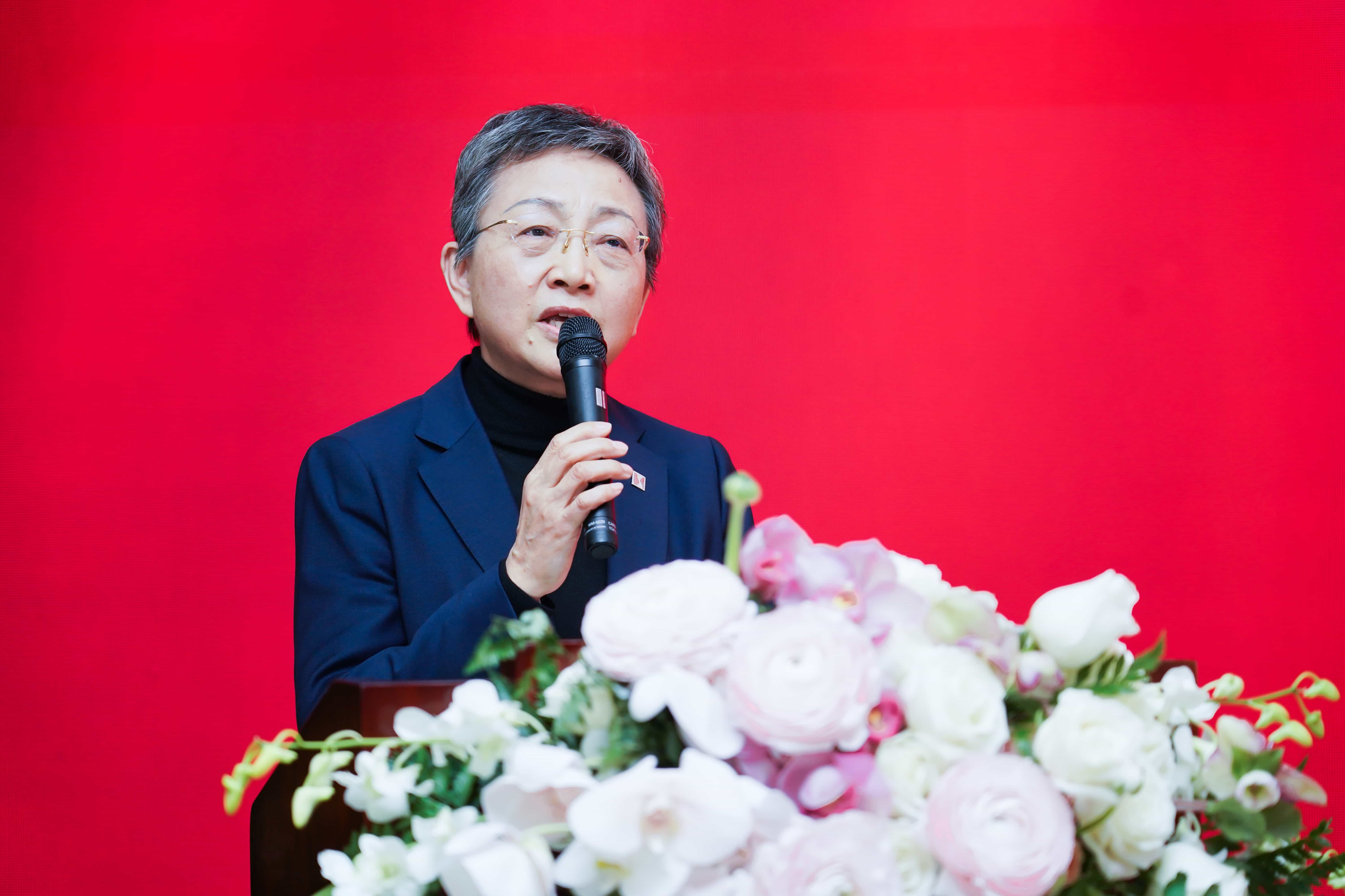 行穩(wěn)致遠(yuǎn)，進(jìn)而有為——金沙js60382024年度總結(jié)暨表彰大會(huì)隆重召開(kāi)(圖6)