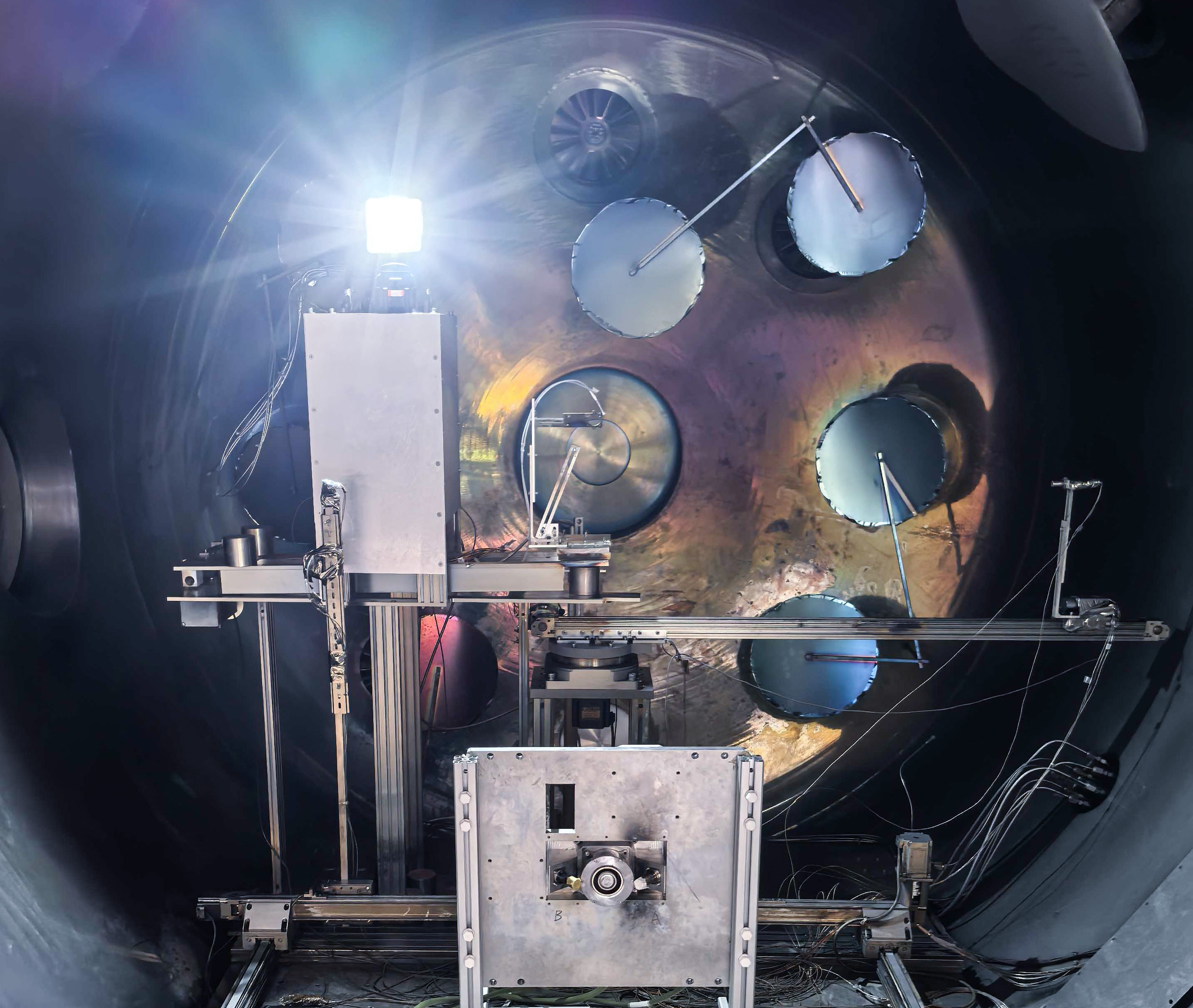 喜訊！神開(kāi)投資企業(yè)：瀚氫動(dòng)力衛(wèi)星霍爾電推進(jìn)系統(tǒng)點(diǎn)火成功！(圖2)